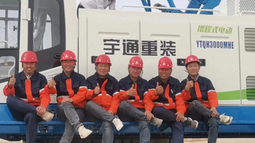 “五一他们依然在岗，服务很周到，97国际很安心。”