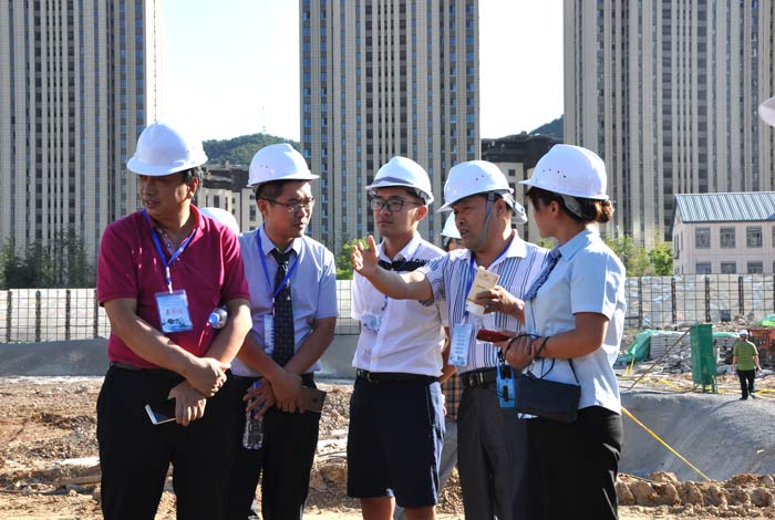 金秋送爽！97国际重装YTR300Dmax旋挖钻机大连推介会隆重召开