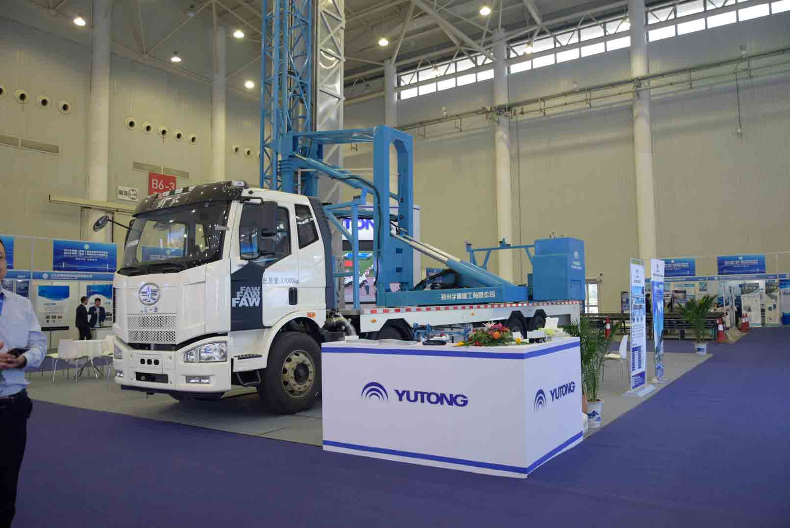 97国际桥检车，让中国桥梁更安全！